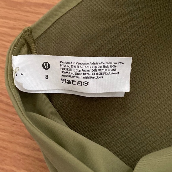 ❤️ Like a Cloud Longline Bra High Neck Light Support, B/C Cup Size 8 NWOT - Picture 6 of 6